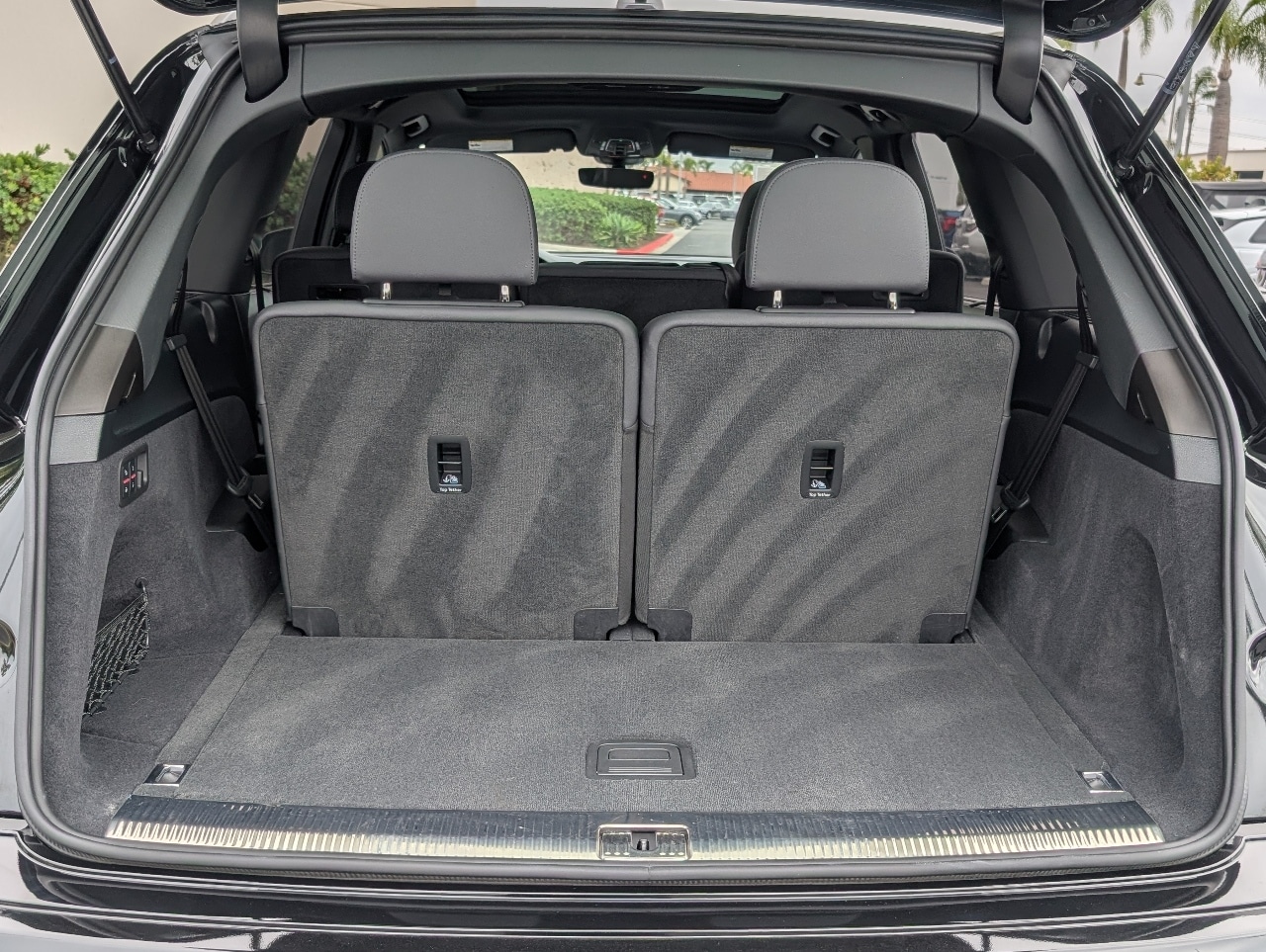 2025 Audi Q7 45 Premium Plus photo 6