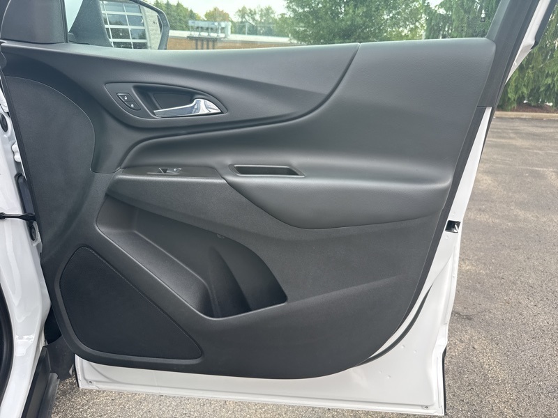 2021 Chevrolet Equinox LT photo 42