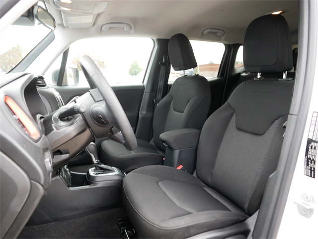 2020 Jeep Renegade Sport photo 10