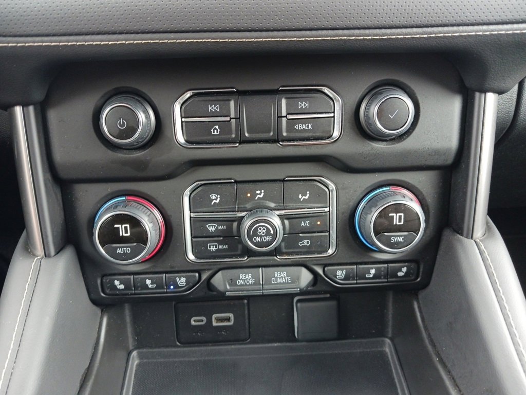 2024 Chevrolet Tahoe Premier photo 18