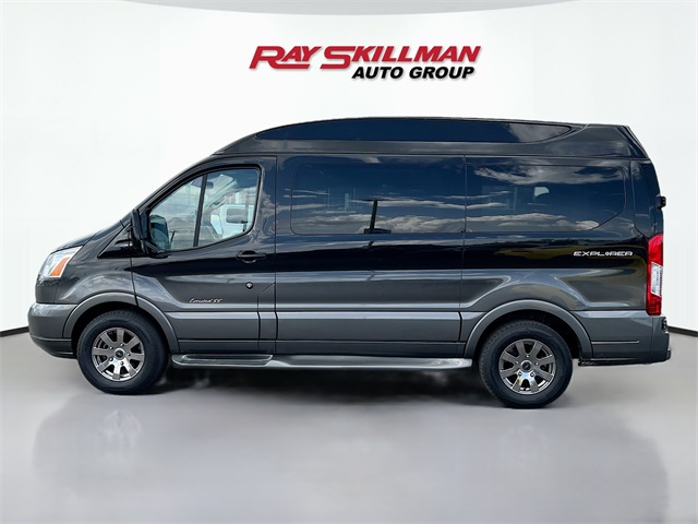 2017 Ford Transit photo 4