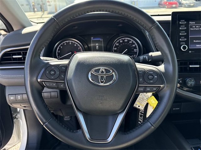 2024 Toyota Camry SE photo 17