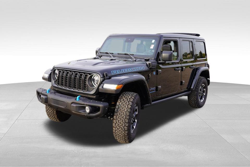 2024 Jeep Wrangler Rubicon 4xe photo 11