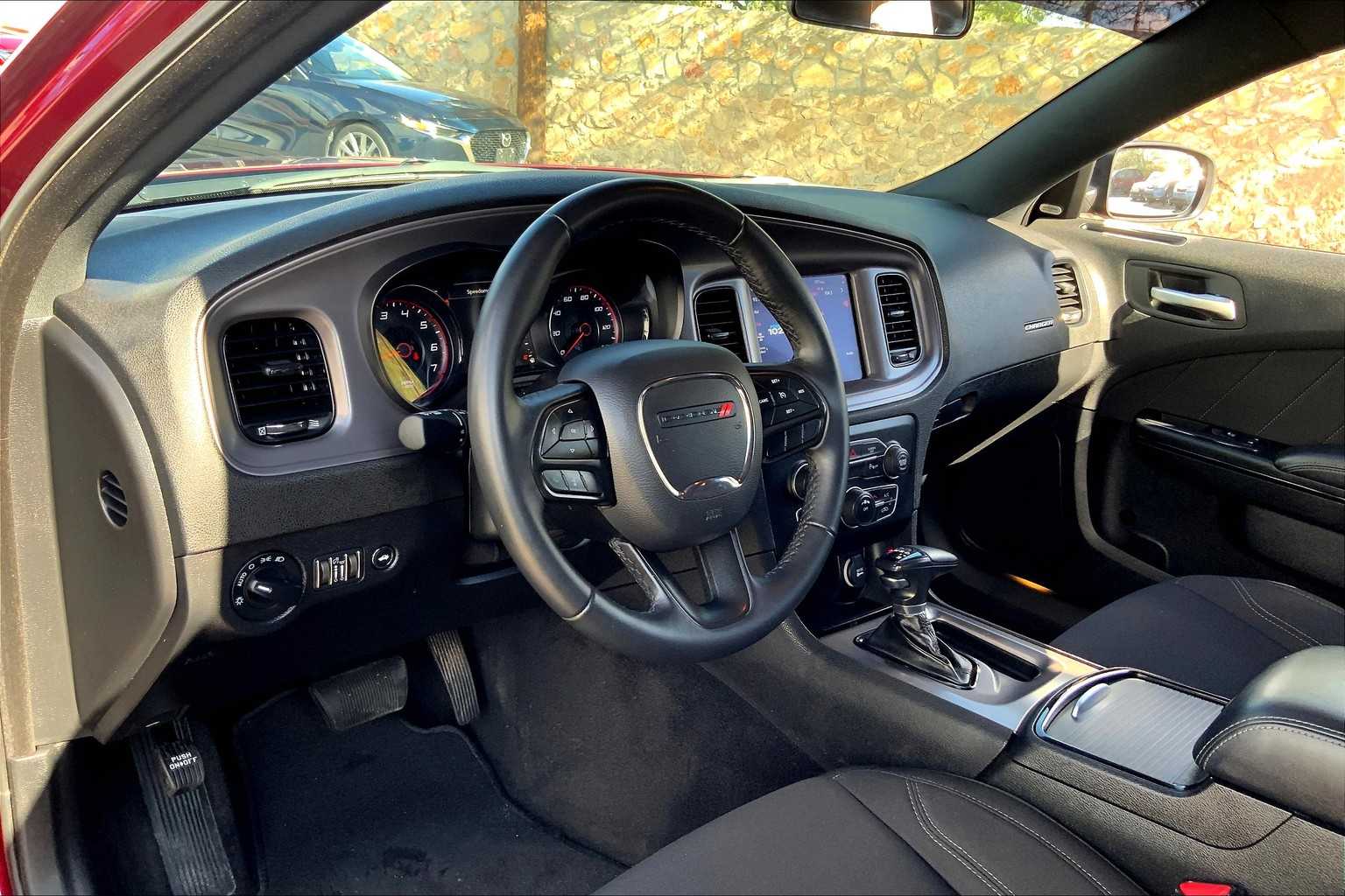 2023 Dodge Charger SXT photo 15