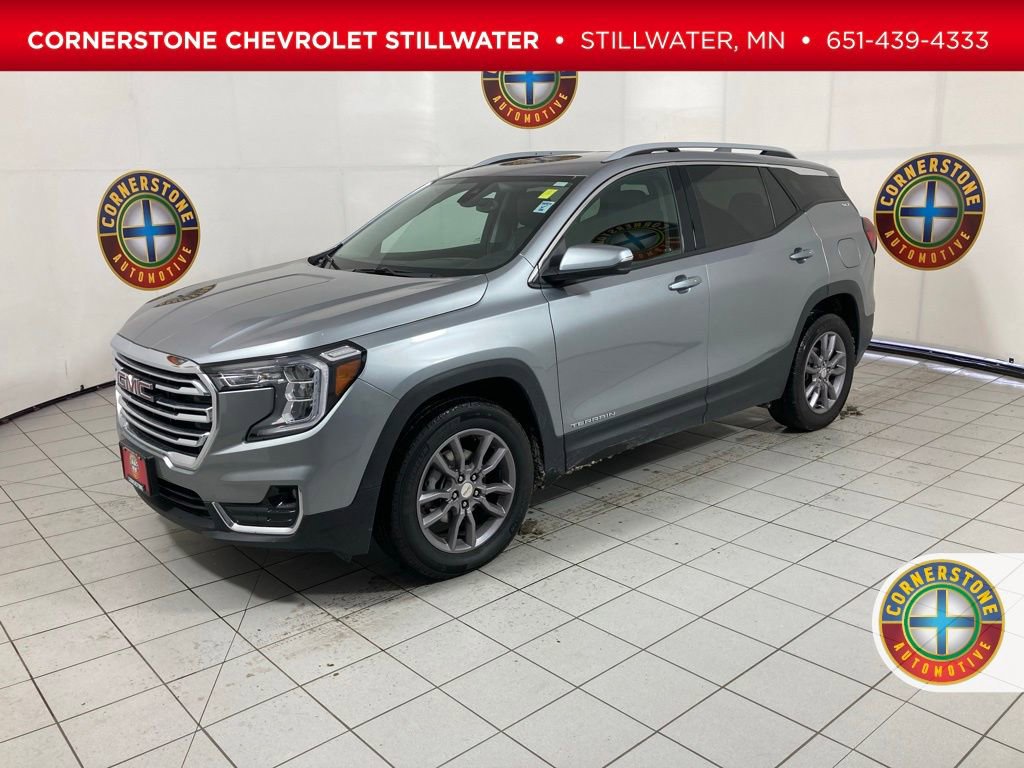 2024 GMC Terrain SLT's photo