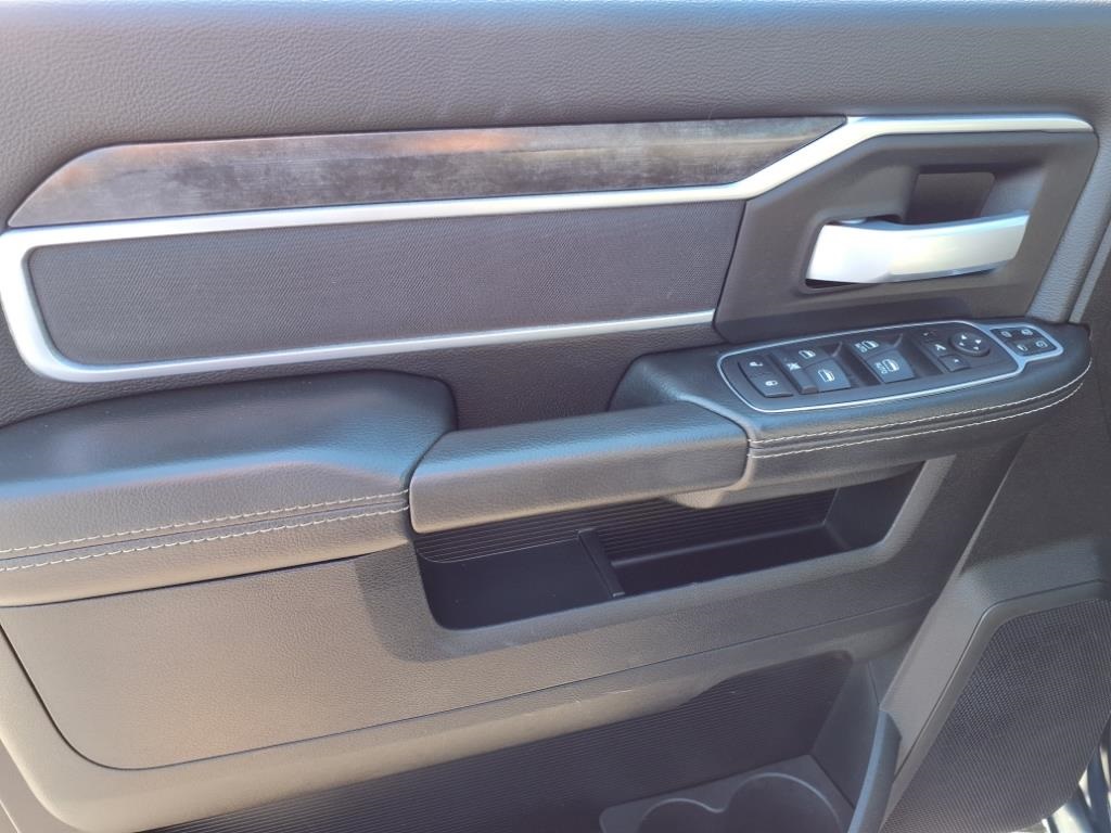 2024 Ram 2500 Big Horn photo 8