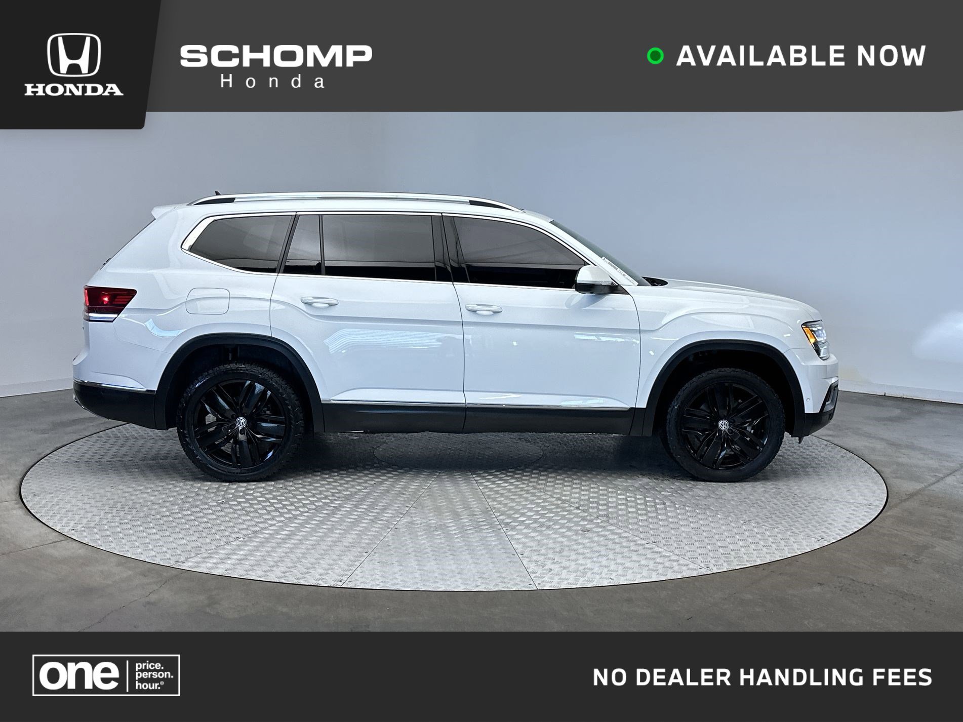 2019 Volkswagen Atlas SEL Premium's photo