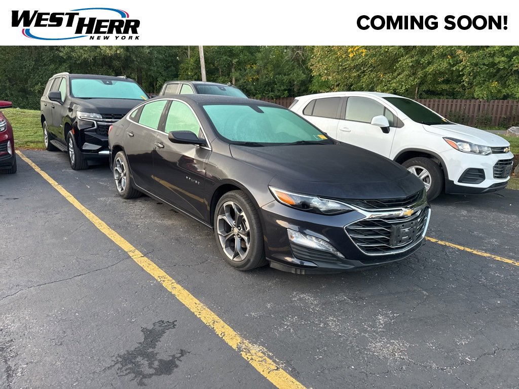 2022 Chevrolet Malibu 1LT photo 2
