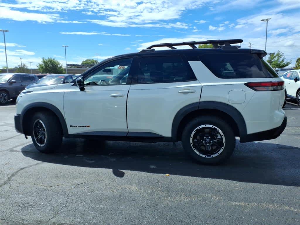 2023 Nissan Pathfinder Rock Creek photo 5