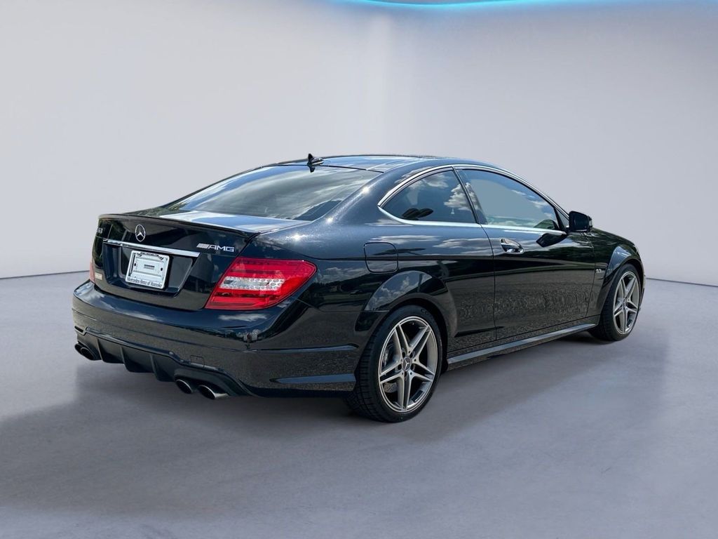 2012 Mercedes Benz C 63 AMG Coupe photo 3