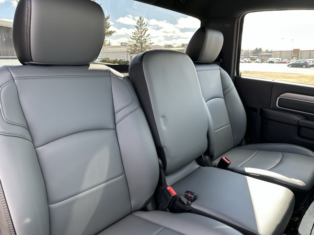 2024 Ram 2500 Tradesman photo 29