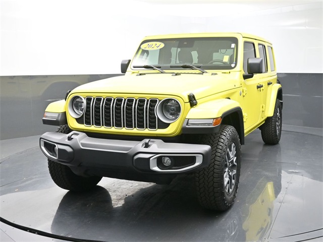 2024 Jeep Wrangler 4-Door Sahara's photo