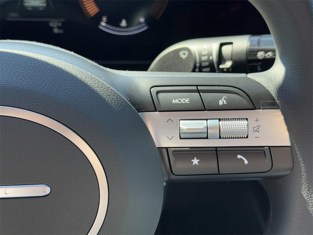 2025 Hyundai Santa Cruz SE photo 19