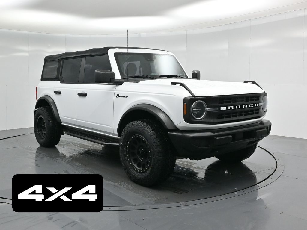 2021 Ford Bronco 4-Door Base