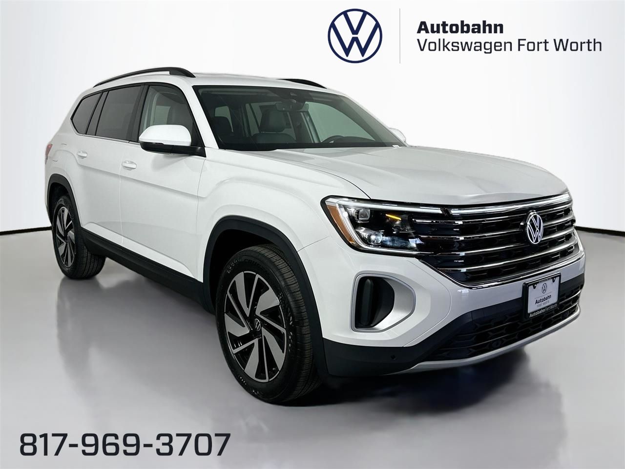 2024 Volkswagen Atlas SE w/Tech