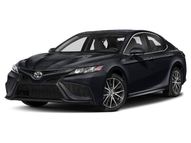 2024 Toyota Camry SE's photo