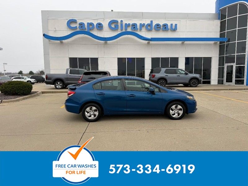 2013 Honda Civic LX's photo