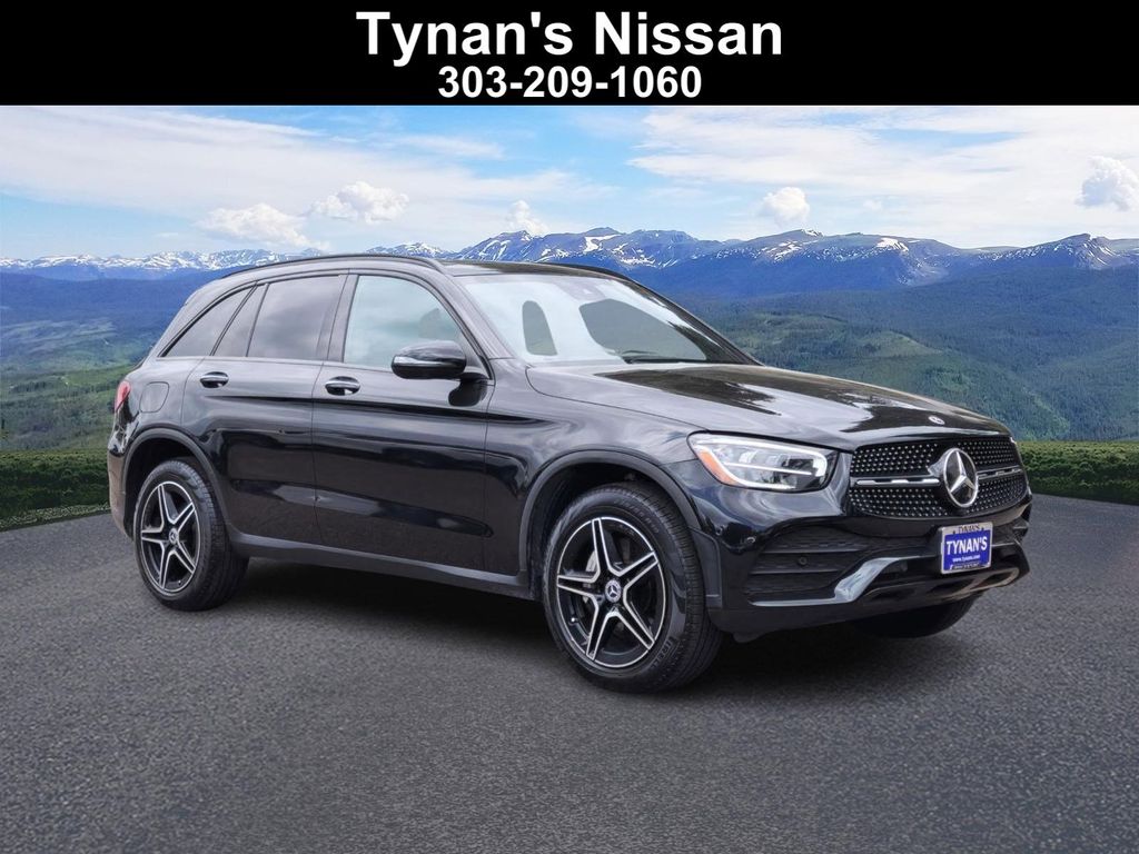 2022 Mercedes-Benz GLC