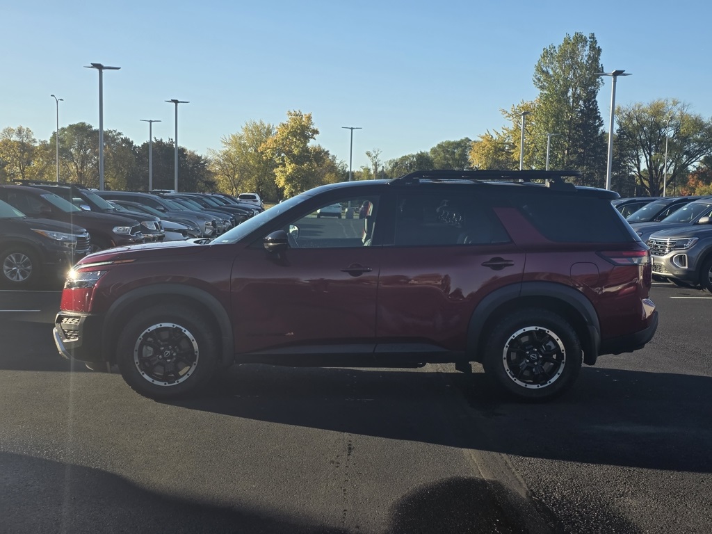 Used 2024 Nissan Pathfinder Rock Creek with VIN 5N1DR3BD2RC203584 for sale in St. Cloud, Minnesota