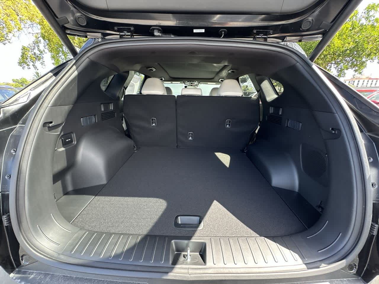 2025 Hyundai Tucson Hybrid Limited Sport photo 22