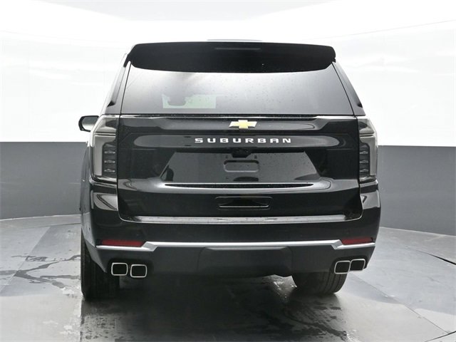 2026 Chevrolet Suburban High Country photo 2