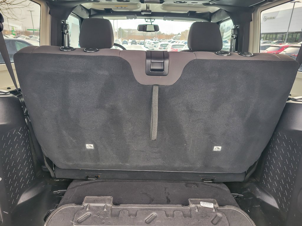 2016 JEEP WRANGLER - Image 15