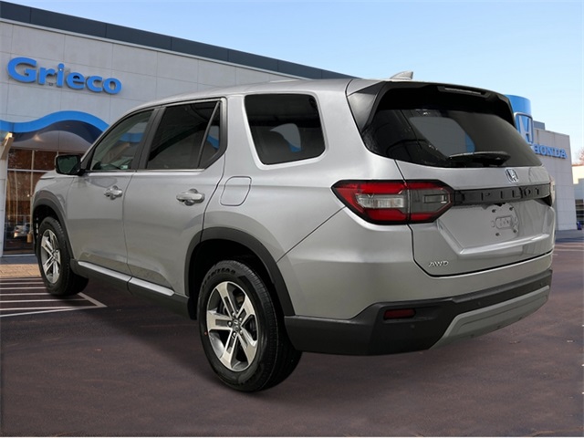 2025 Honda Pilot EX-L photo 3