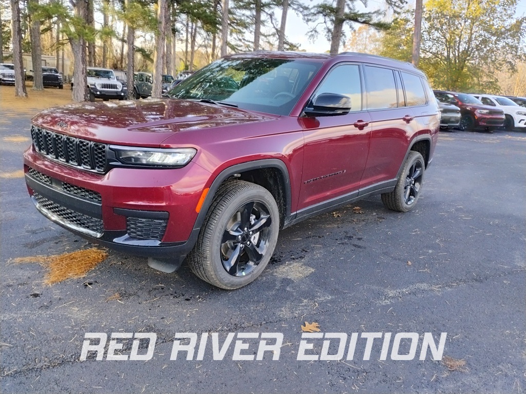 2025 Jeep Grand Cherokee L Altitude's photo