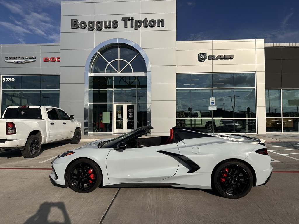 2024 Chevrolet Corvette 1LT's photo