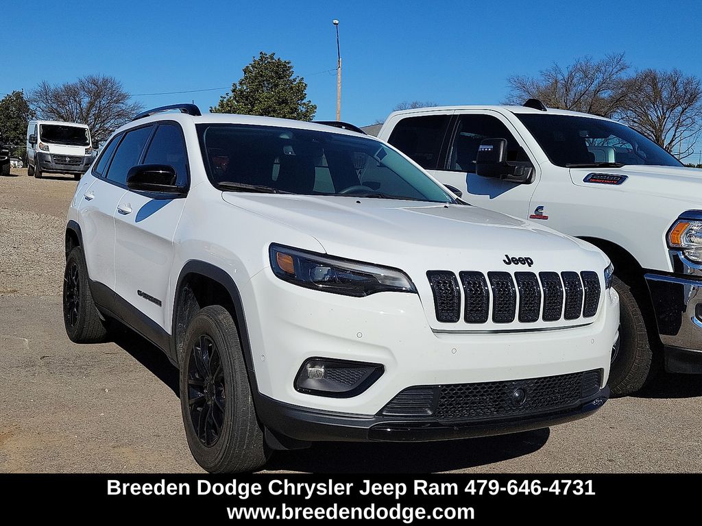 2023 Jeep Cherokee Altitude Lux