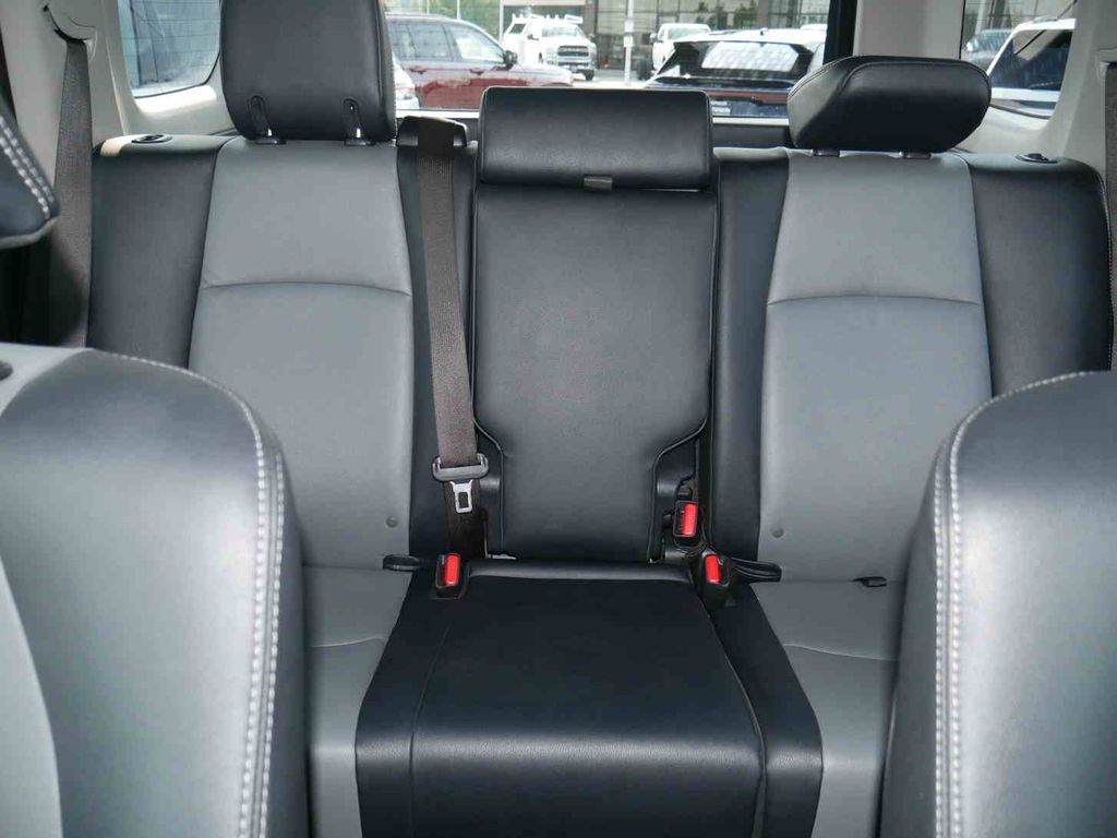 2024 Toyota 4Runner SR5 Premium photo 36