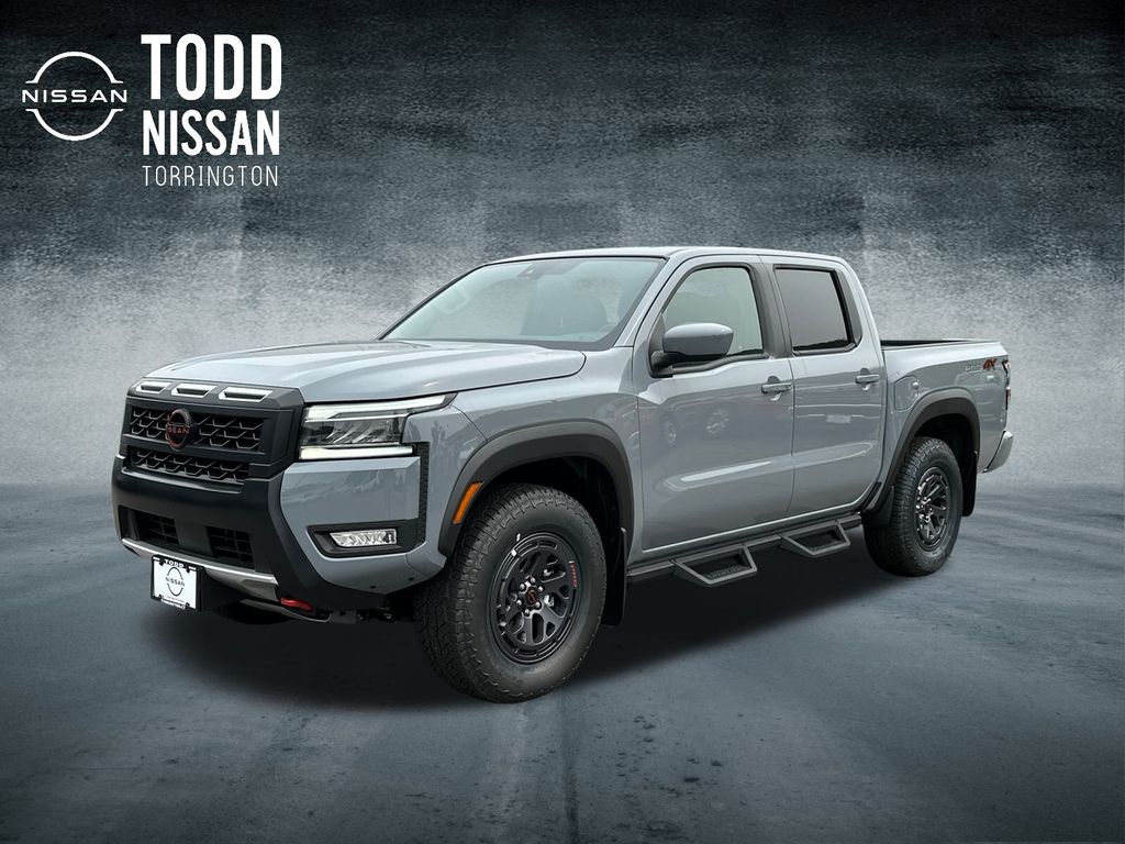 2025 Nissan Frontier PRO-4X's photo