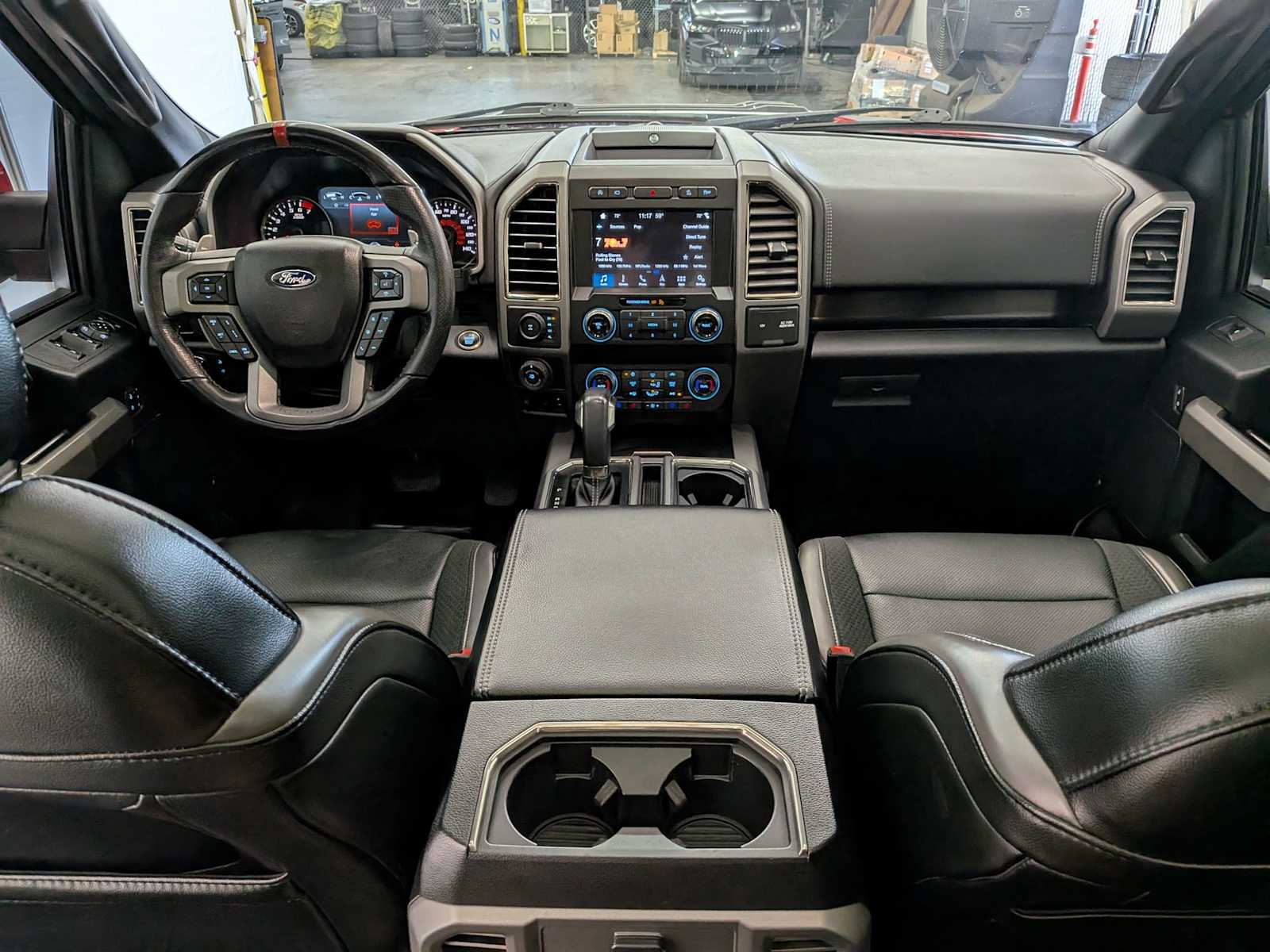 2019 Ford F-150 Raptor photo 14