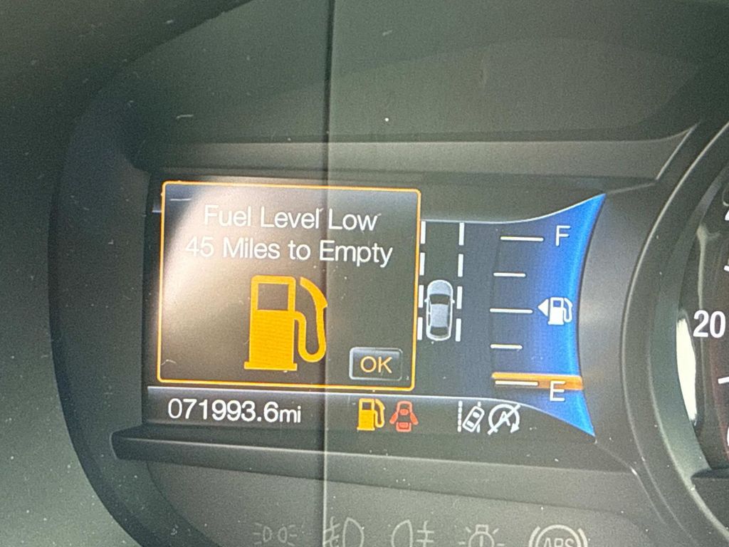 2020 Ford Edge Titanium photo 32