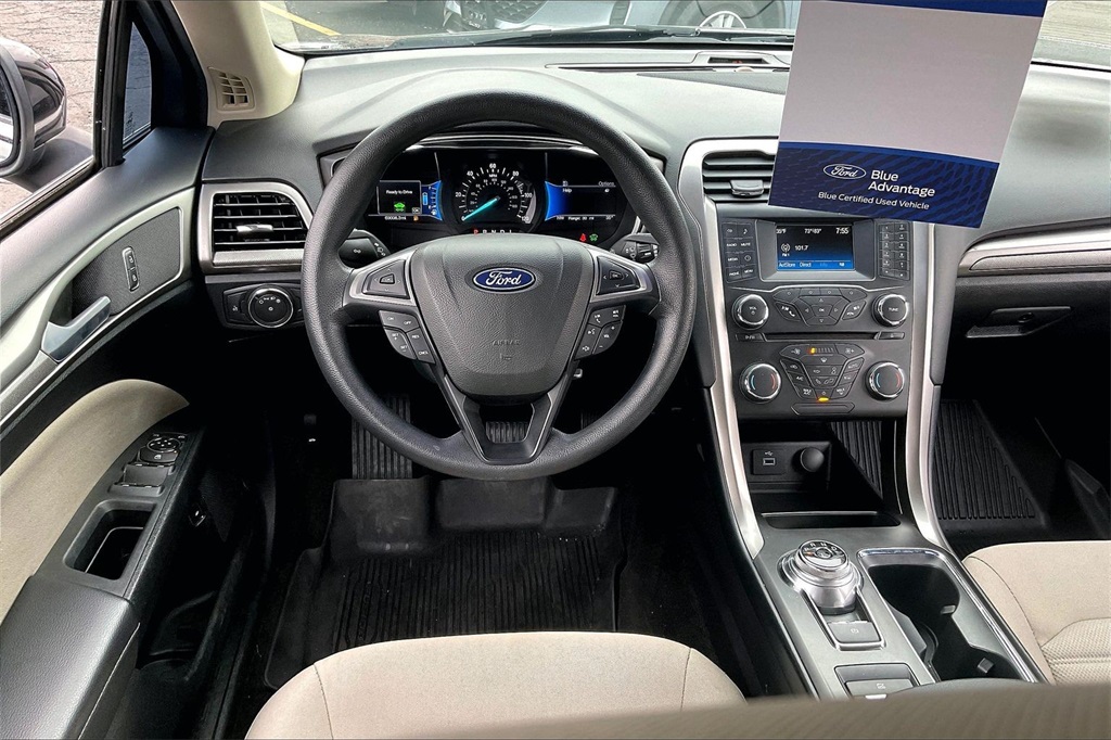 2018 Ford Fusion Hybrid S photo 4