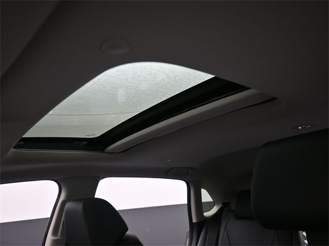 2026 Honda HR-V EX-L photo 2