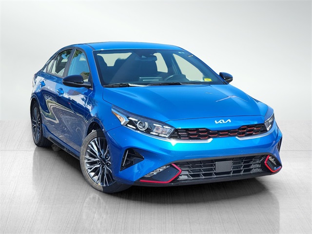 2024 Kia Forte GT-Line photo 2