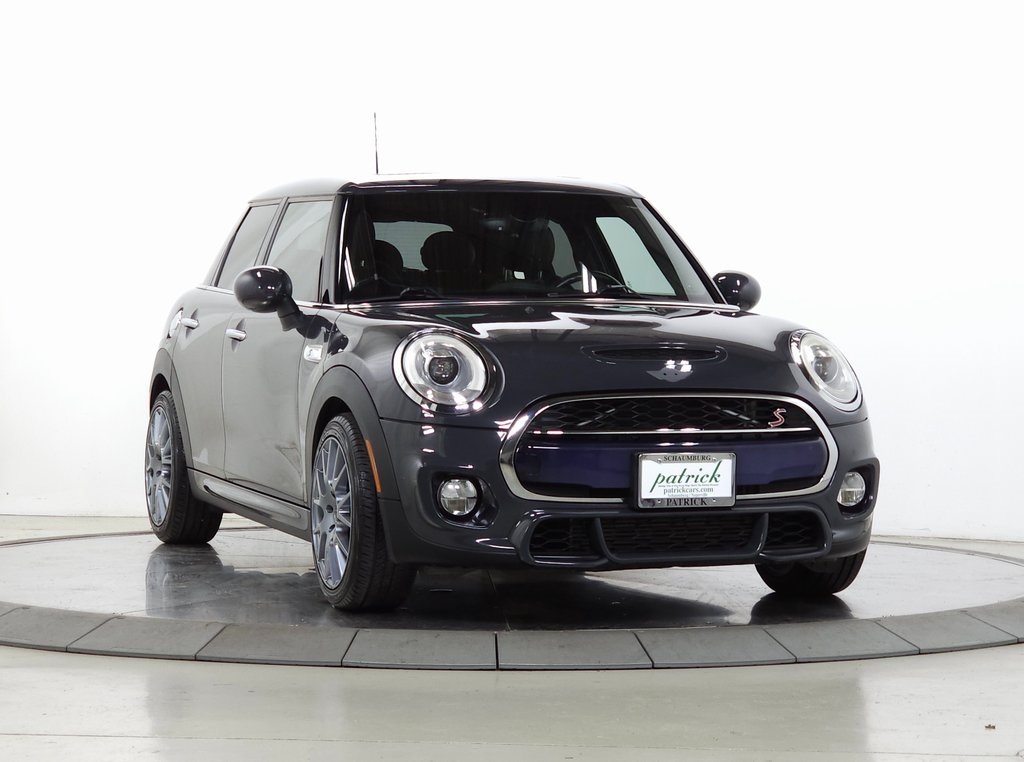 2017 MINI Cooper S's photo