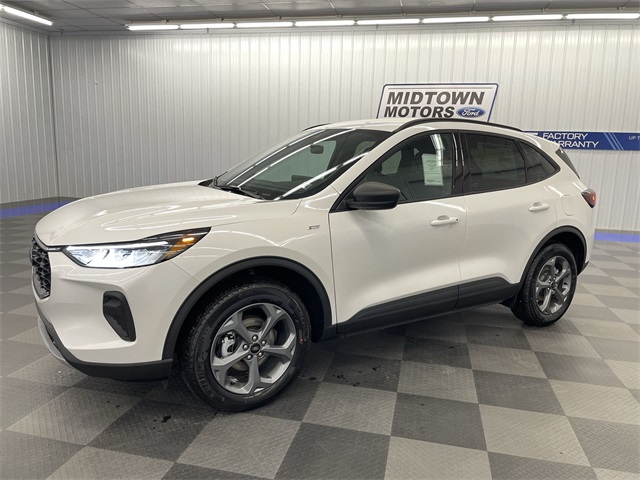 2026 Ford Escape ST-Line's photo