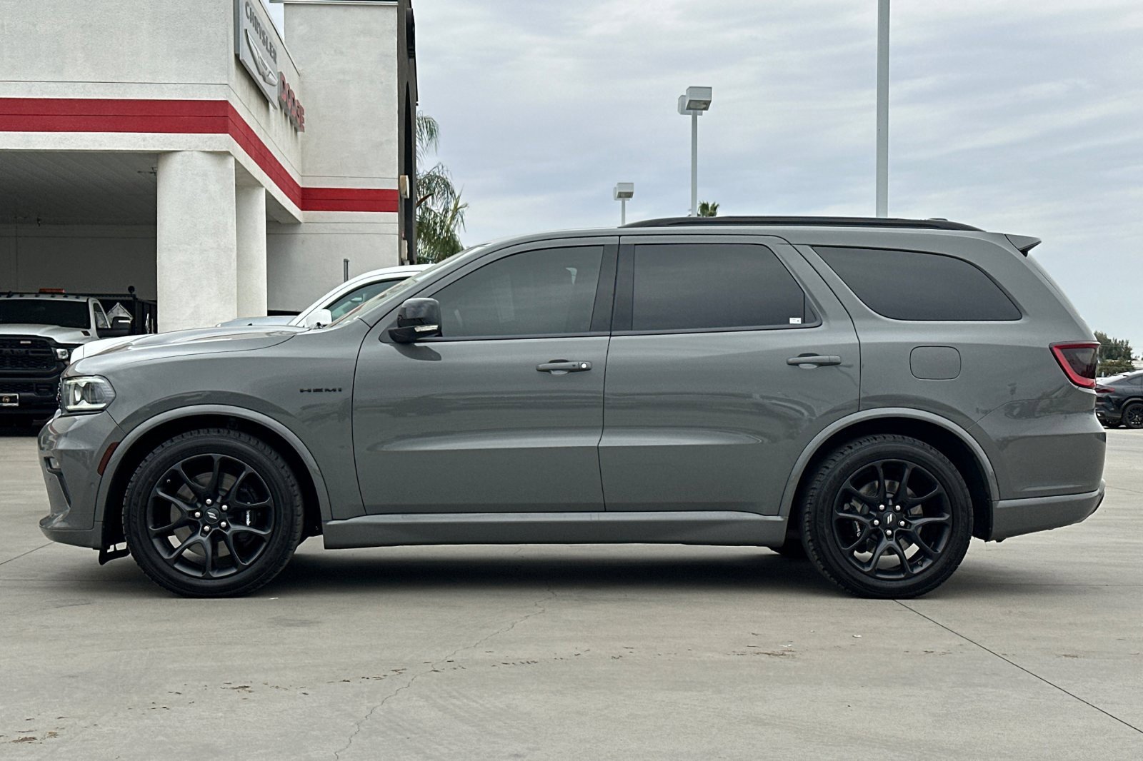 2021 Dodge Durango R/T photo 3