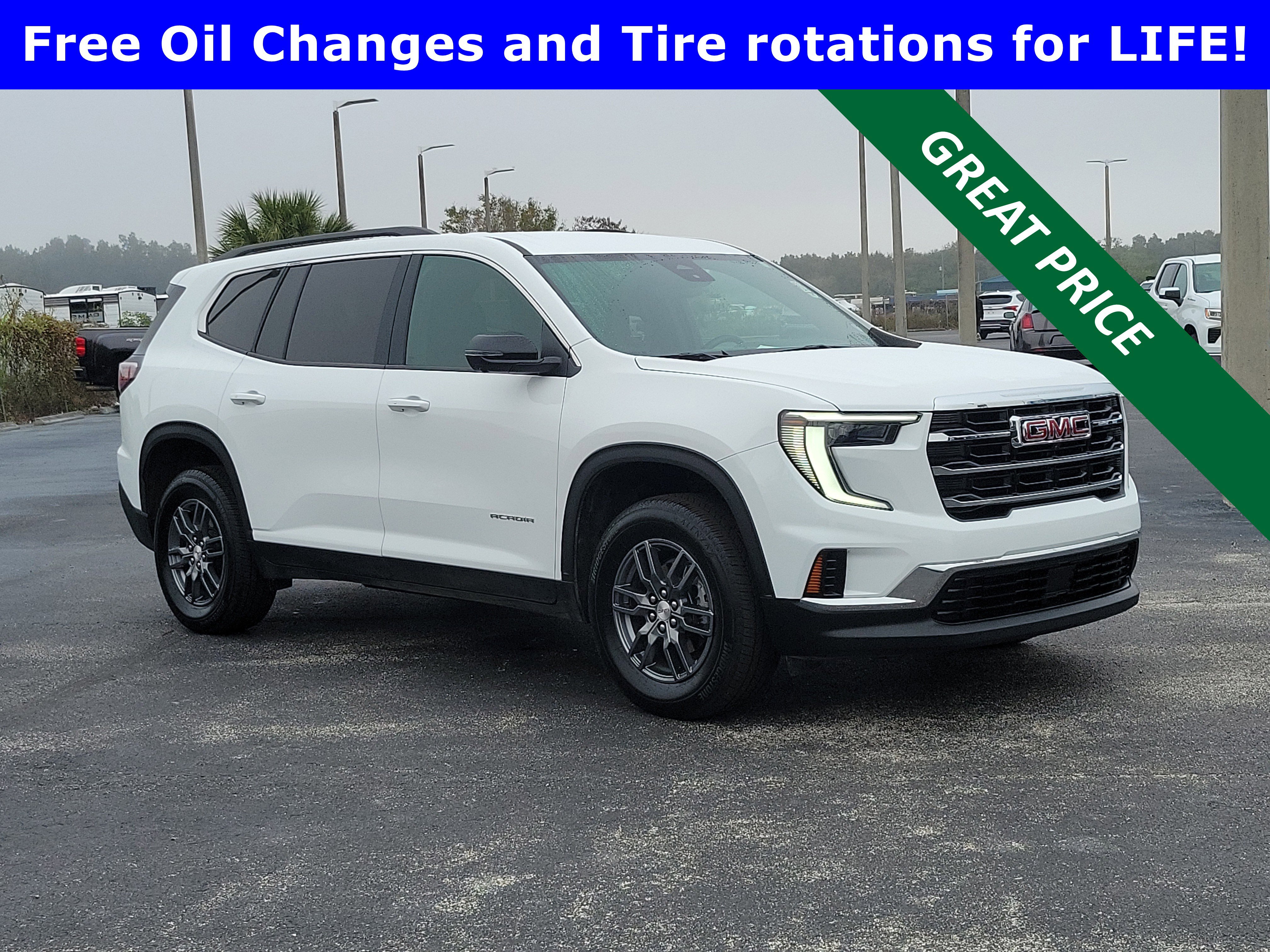 2025 GMC Acadia Elevation's photo