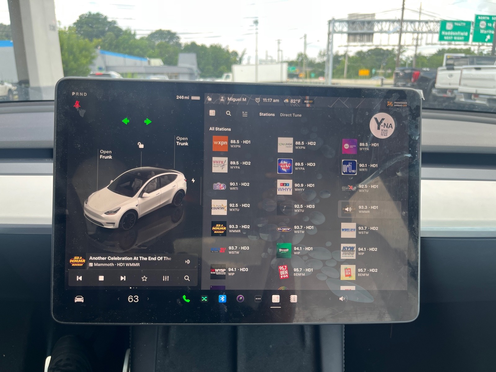 2023 Tesla Model Y Performance photo 16