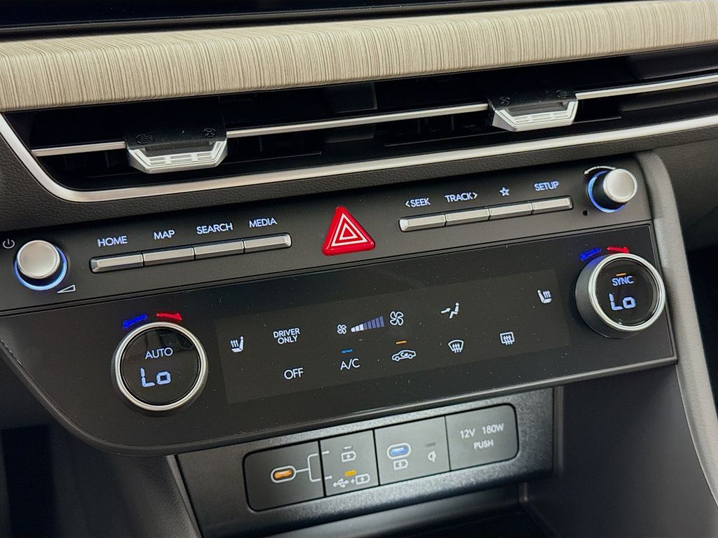 2025 Hyundai Sonata Hybrid SEL photo 15