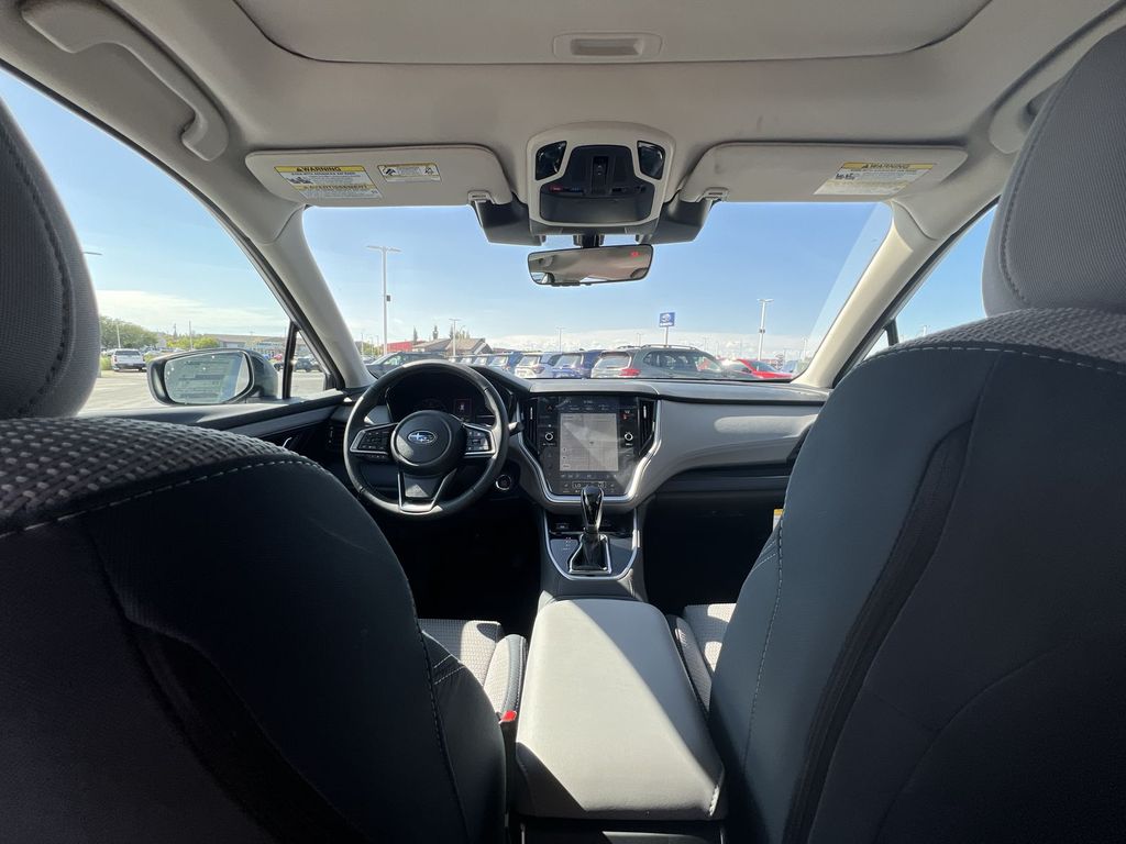 2025 Subaru Outback Premium photo 17