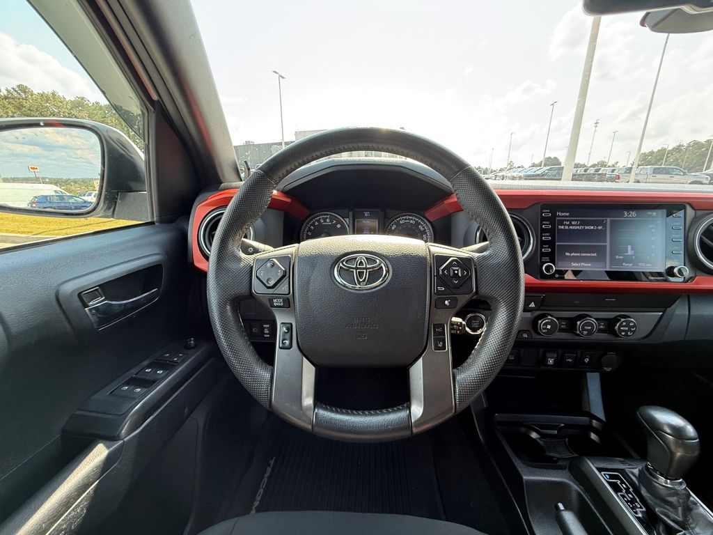 2020 Toyota Tacoma TRD Off-Road photo 12