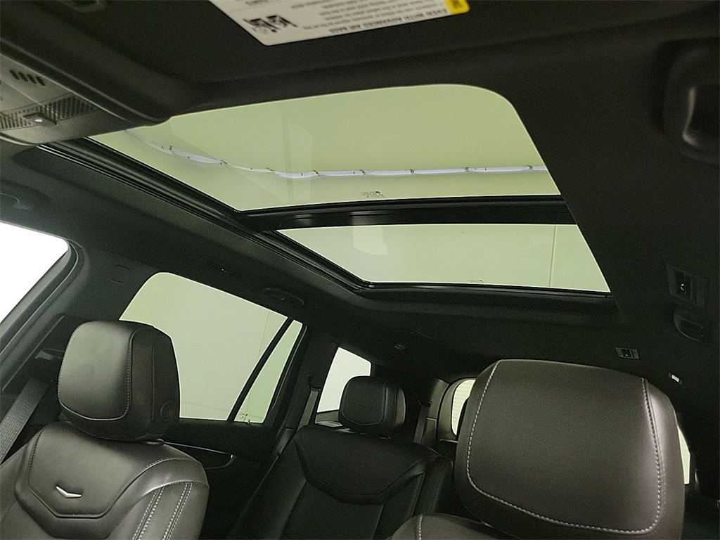 2025 CADILLAC XT6 - Image 12