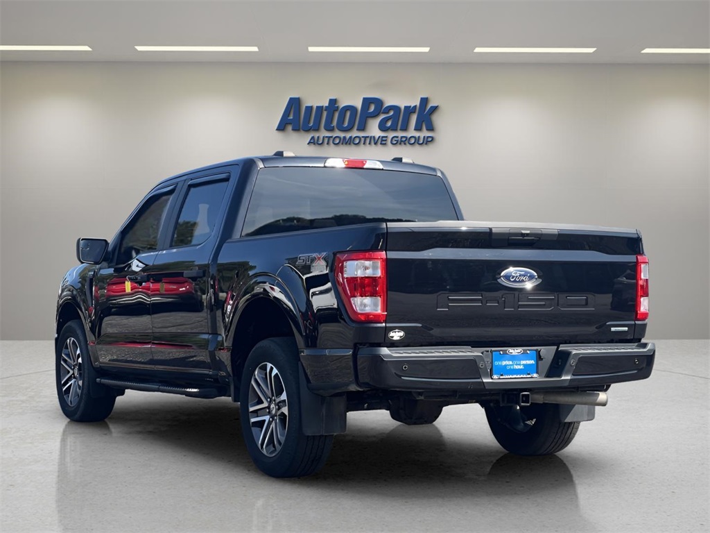 2022 Ford F-150 XL photo 10