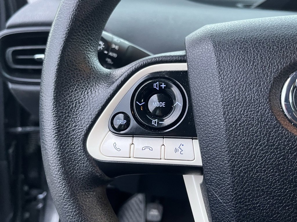 2017 Toyota Prius Two Eco Three Four Touring photo 4