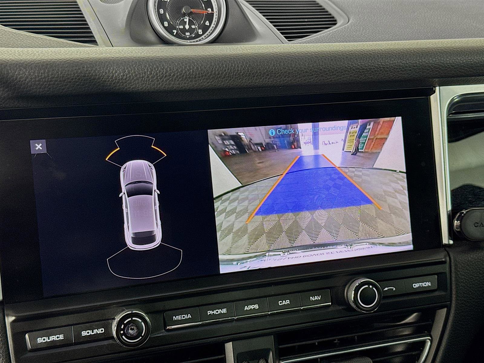 2021 Porsche Macan S photo 15