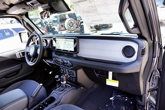 New 2025 Granite Crystal Metallic Clear-Coat Exterior Paint Jeep Willys image 14